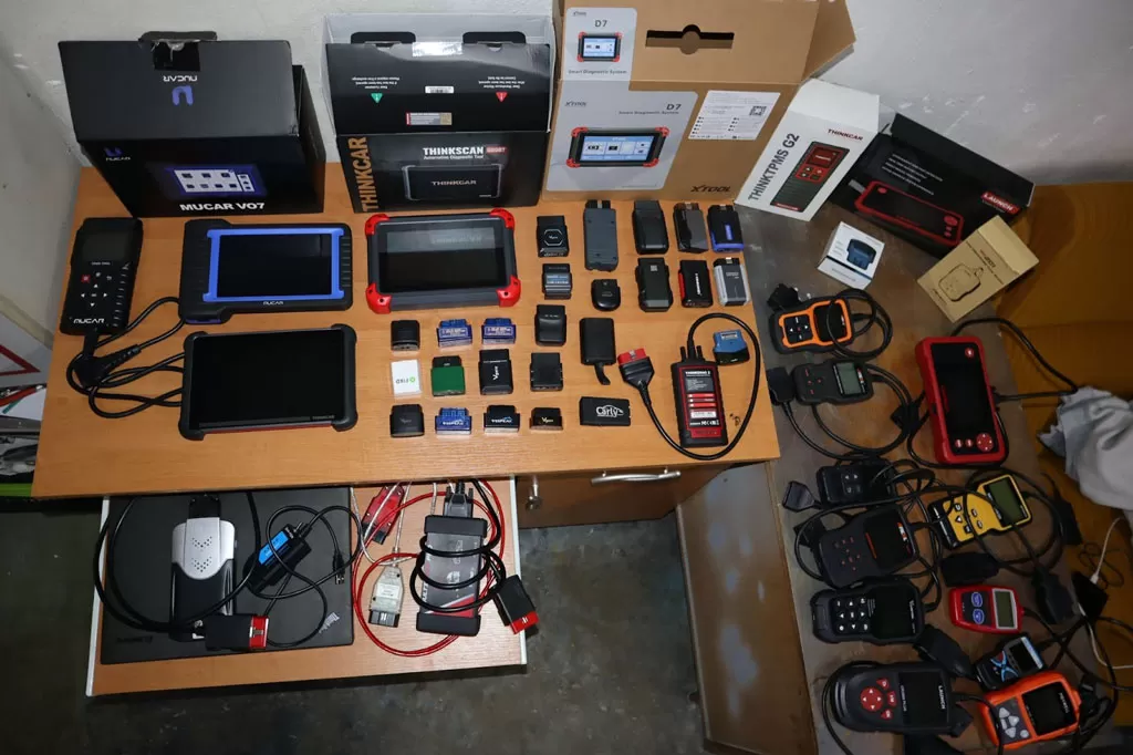 XTOOL A30 is the Game-Changer for DIY Mechanic XTOOL A30 is the Game-Changer for DIY Mechanic
